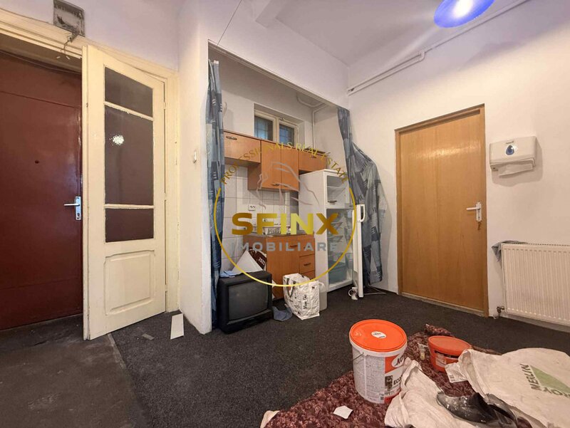 Calea Grivitei, 2 camere circular,  centrala, garaj